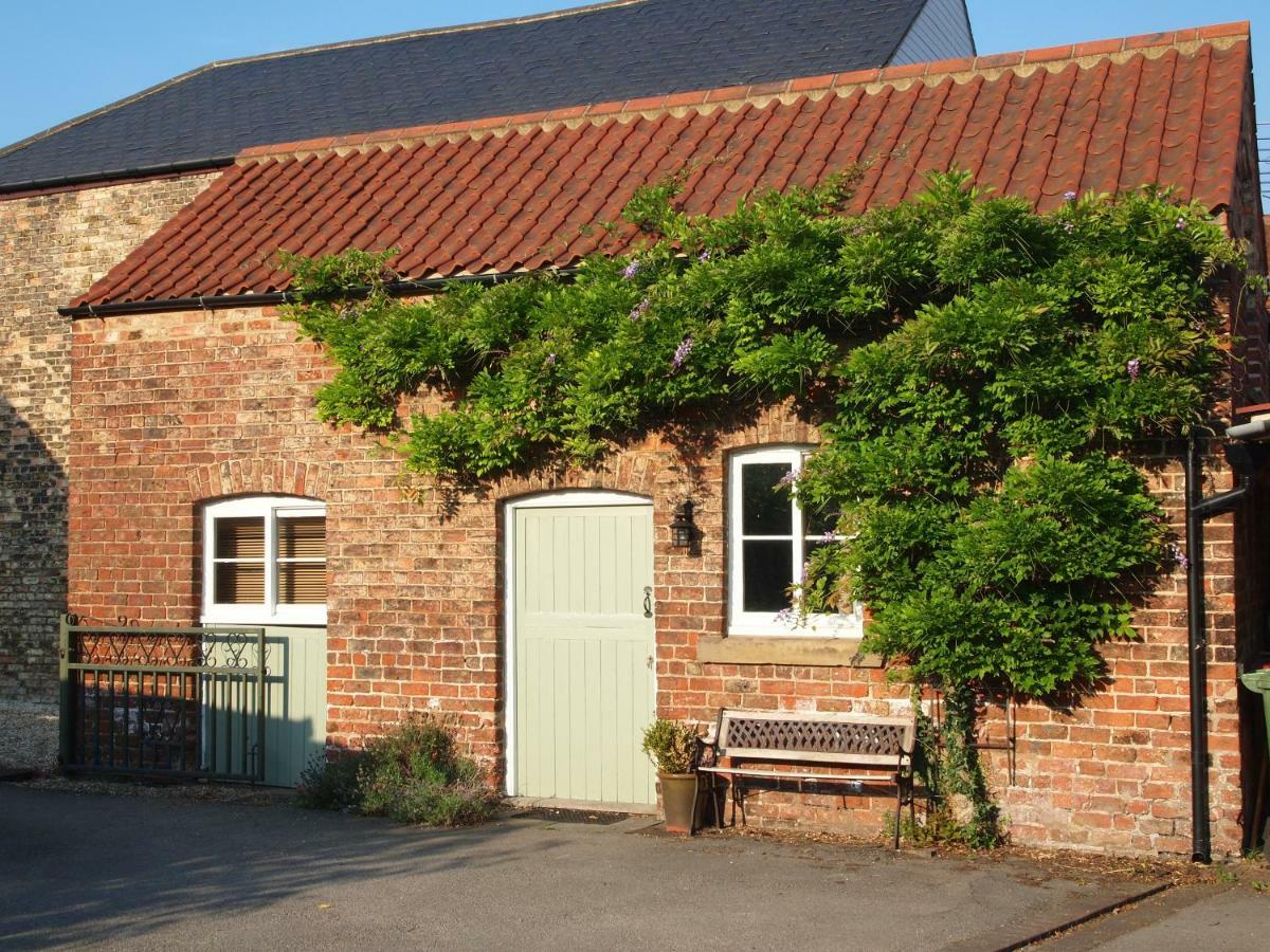 The Stables At Owlett Hall Crowle  Esterno foto